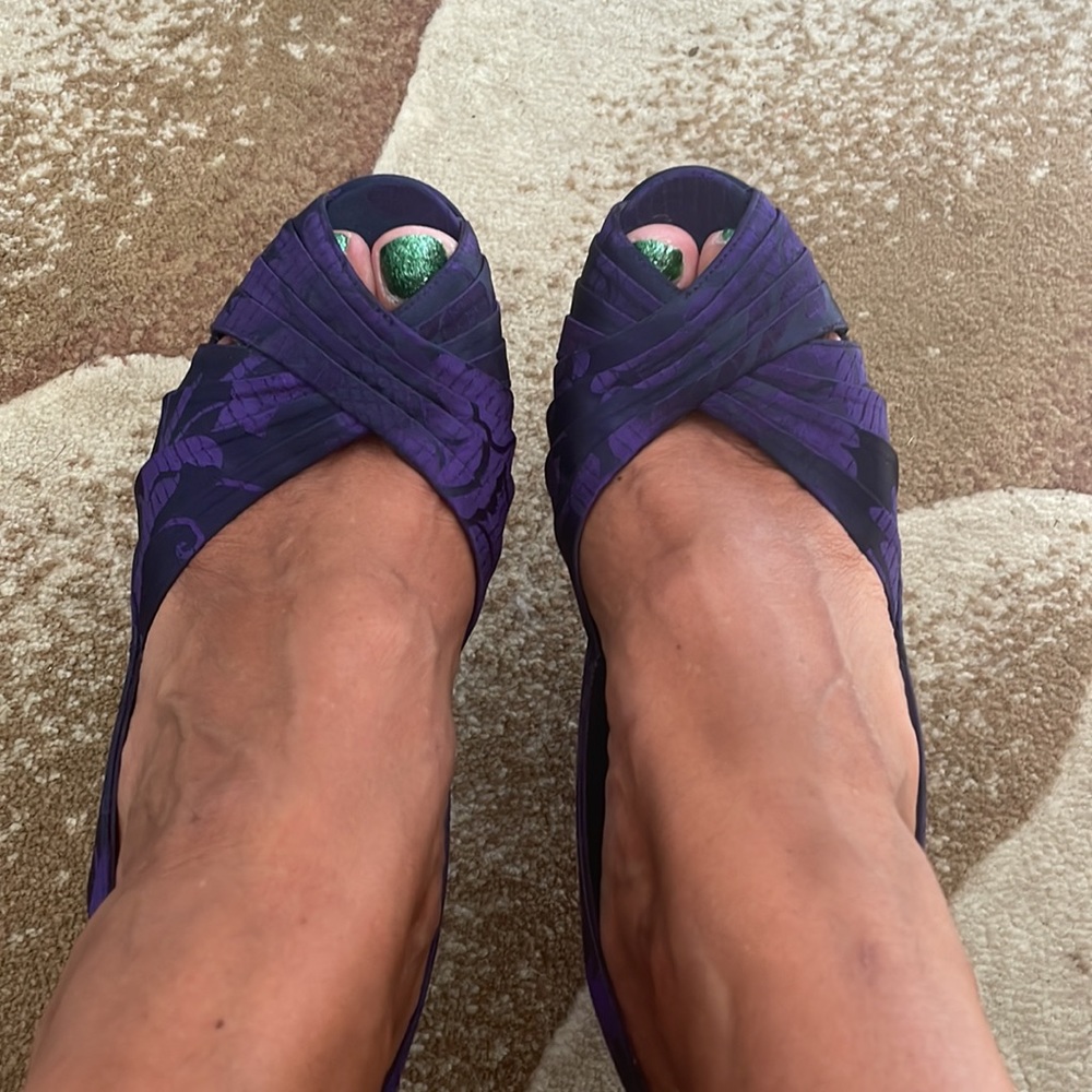 Stuart Weitzman Platform Sandals, Size 10.5 - image 5